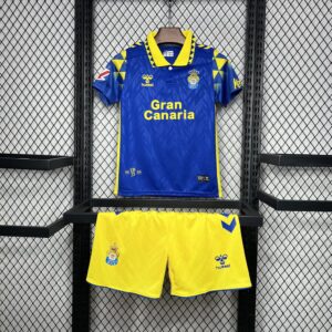 UD Las Palmas Away