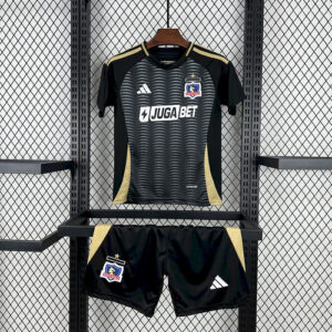 Colo Colo Away